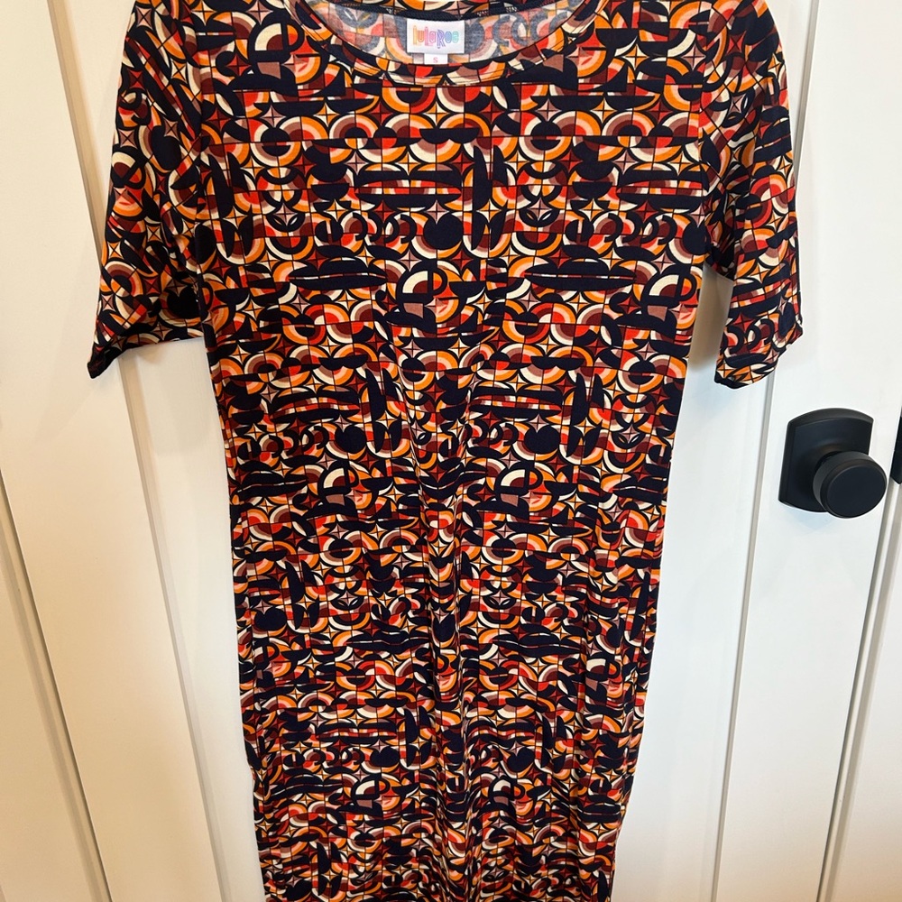 Women’s Midi Dress Size Small (NWOT)